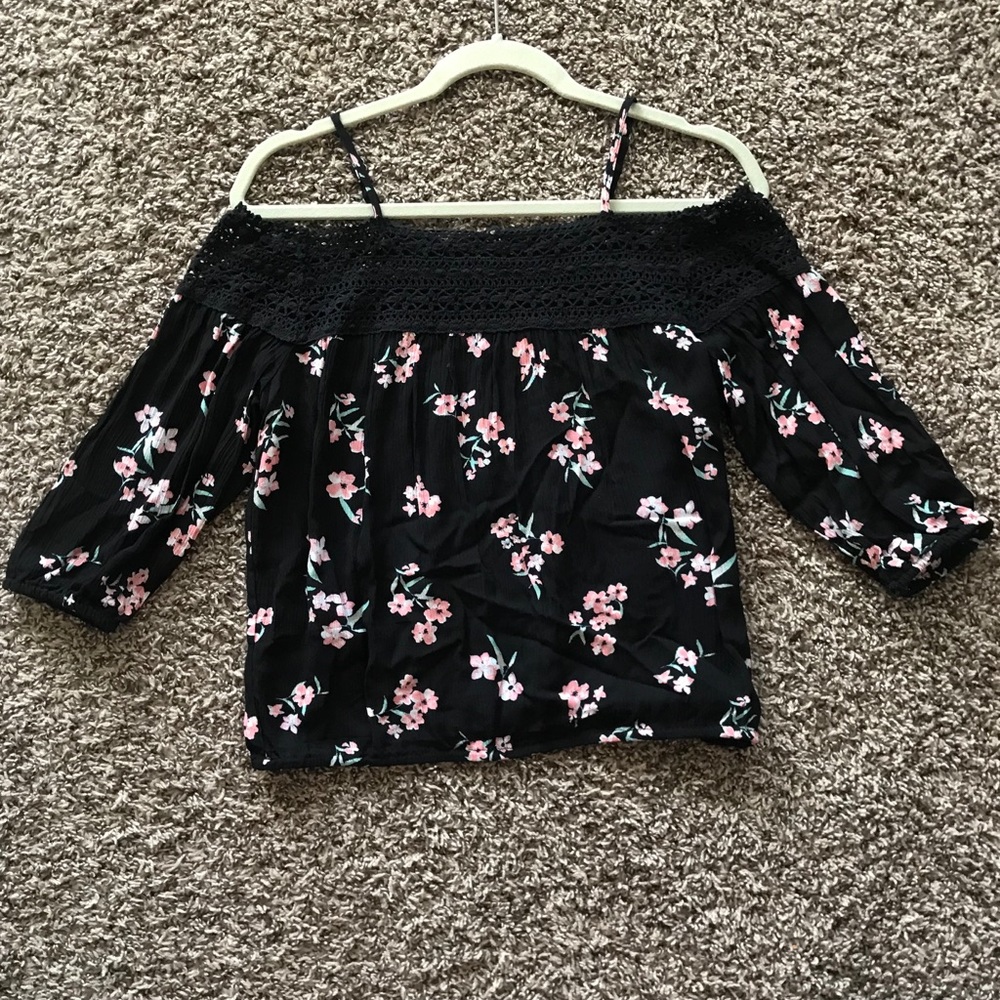 Cato XS off shoulder floral black blouse